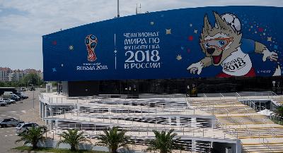 К Чемпионату мира по футболу сочинские улицы украсили свыше 30 000 кв м² баннеров