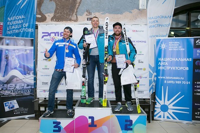 Сочинские инструкторы по горным лыжам и сноуборду стали лучшими в стране