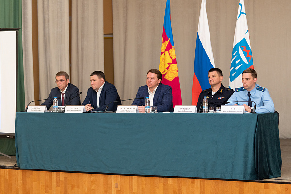 Глава Сочи Алексей Копайгородский провел сход граждан ТОС «Кичмай»