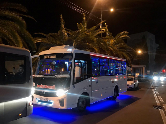 В канун Рождества автобусы в Сочи будут работать до трёх часов ночи