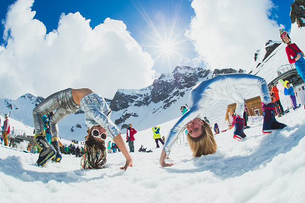  Ледяную фигуру сделают в горах Сочи